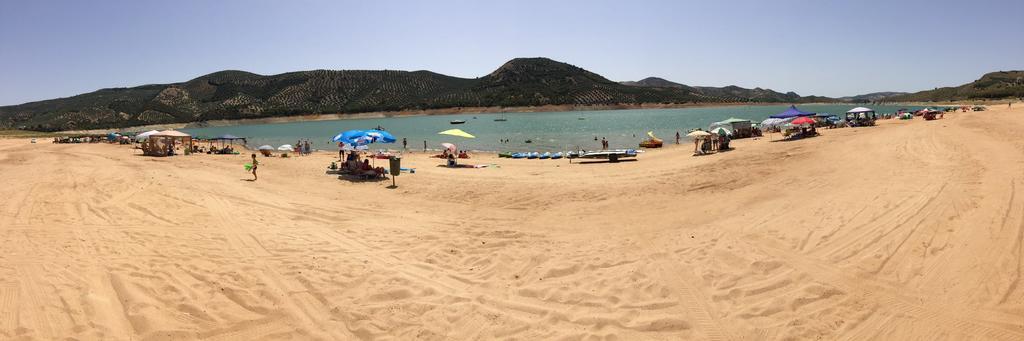 Camping Valdearenas Iznajar Bagian luar foto