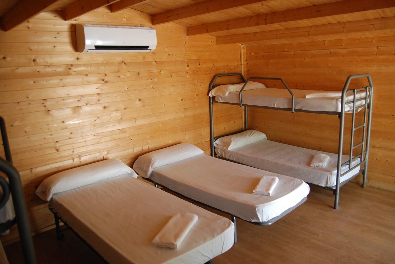 Camping Valdearenas Iznajar Bagian luar foto